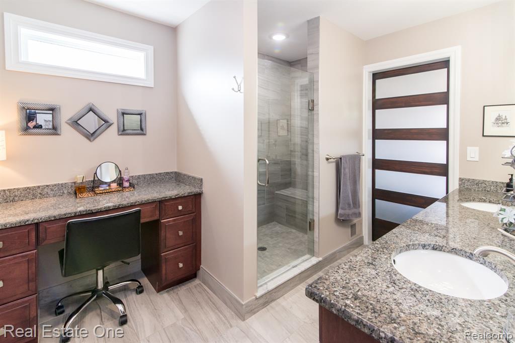 707 6th Street, Fenton, MI 48430 — Photo 16