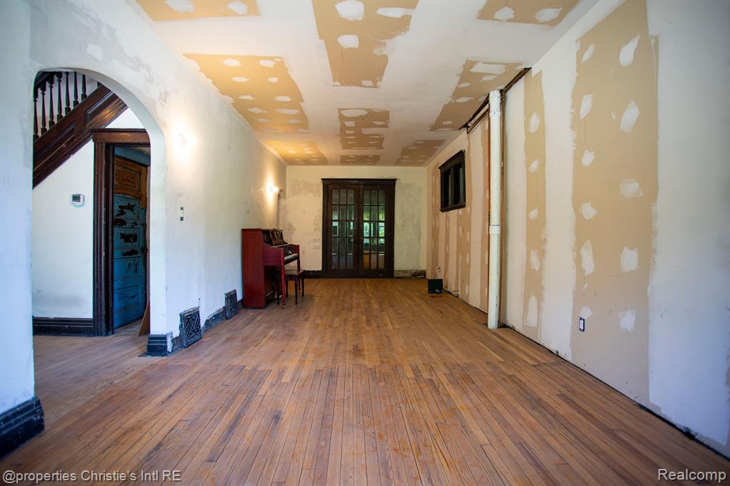 762 W GRAND Boulevard, Detroit, MI 48216 — Photo 2