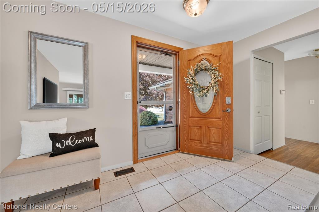 5903 Beaufort Drive, Canton, MI 48187 — Photo 4