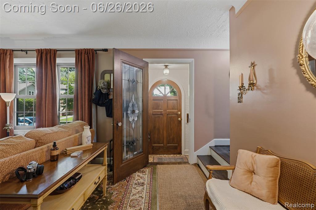 461 Manor Street, Grosse Pointe Farms, MI 48236 — Photo 8