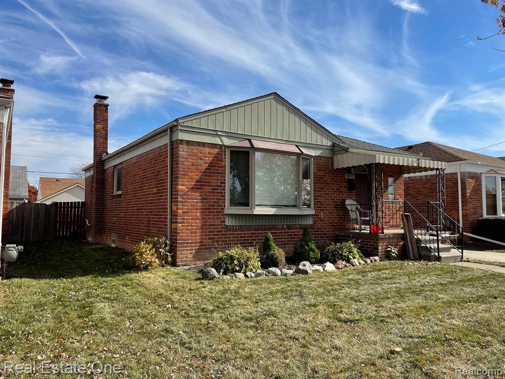 4413 18TH Street, Wyandotte, MI 48192 — Photo 3