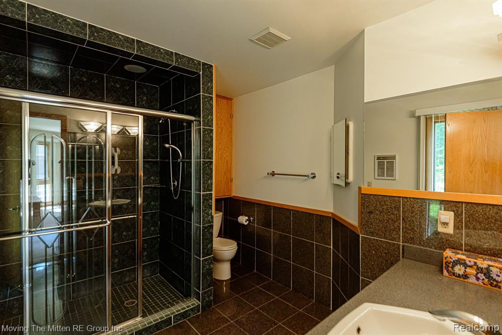 7181 MUERDALE, West Bloomfield, MI — Photo 23