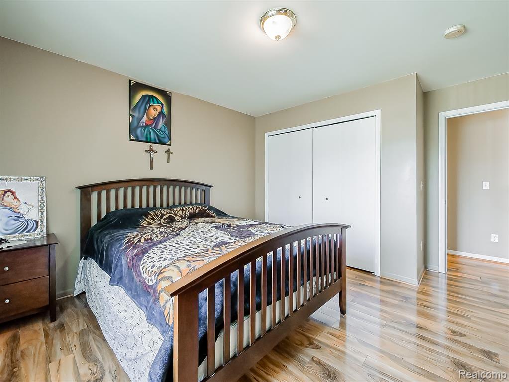 48199 Lafayette Drive, Macomb, MI 48044 — Photo 31