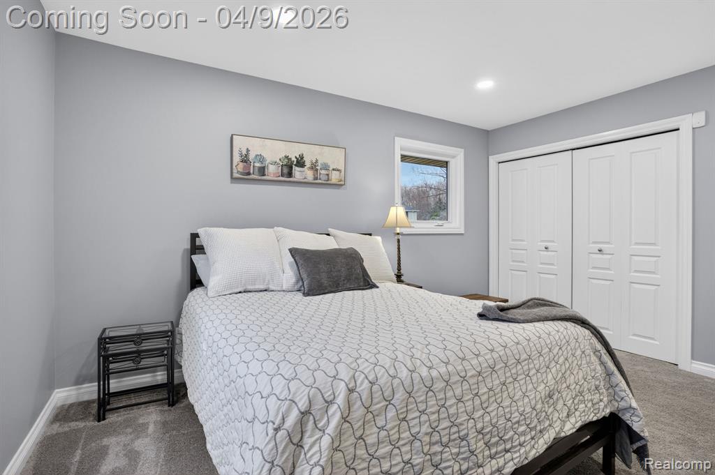 341 Ridgewood Road, Rochester, MI 48306 — Photo 39
