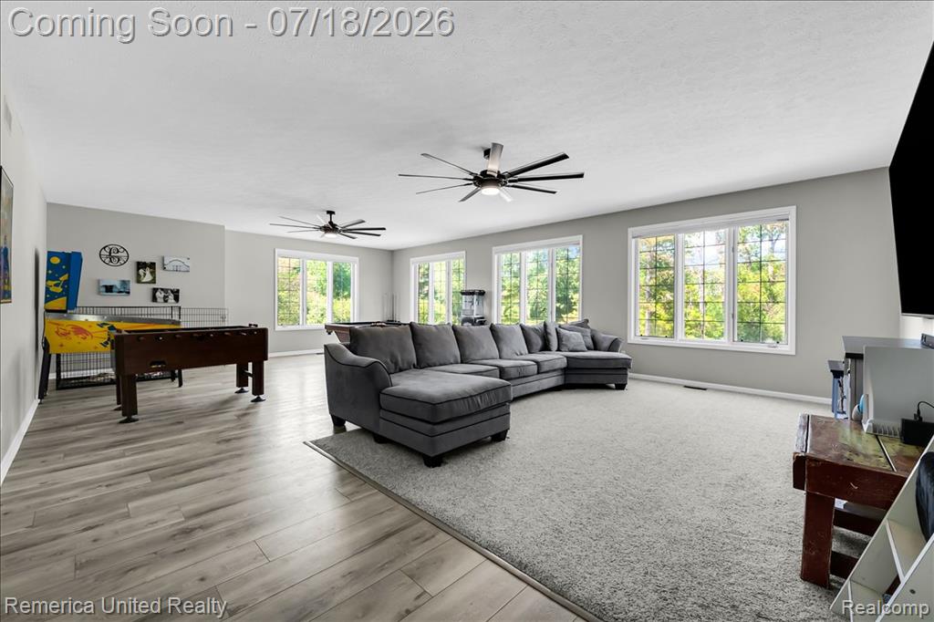 9438 Deer Creek Court, Brighton, MI 48114 — Photo 10