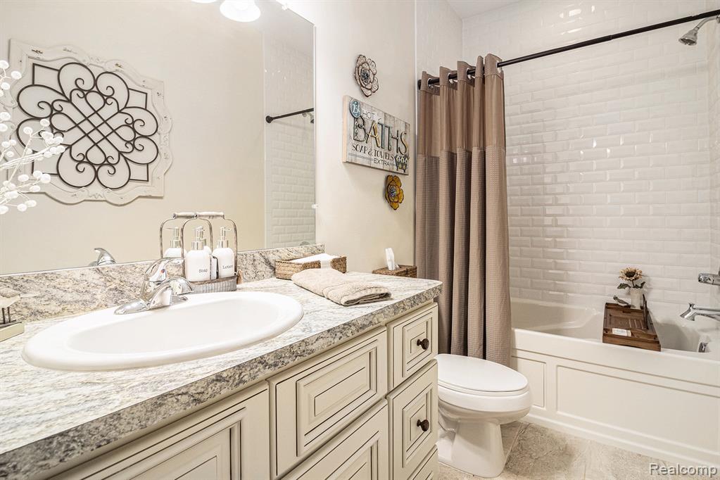 7970 Russell Drive, Westland, MI — Photo 26