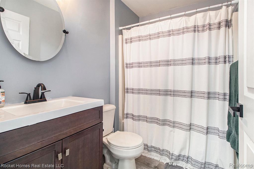 7634 Berwick Drive, Ypsilanti, MI 48197 — Photo 20