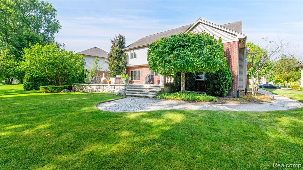 47456 Brennan Drive, Macomb, MI 48044 — Photo 4