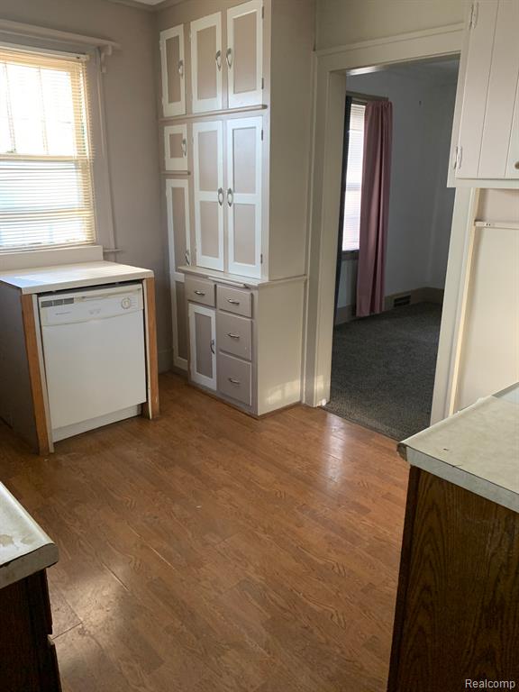 802 DUPONT Street, Flint, MI 48504 — Photo 9