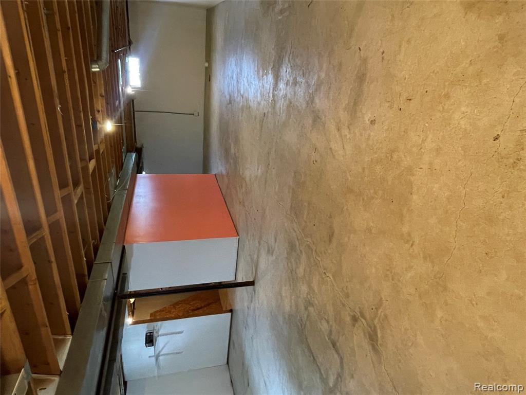 401 Buffalo, Trenton, MI 48183 — Photo 15