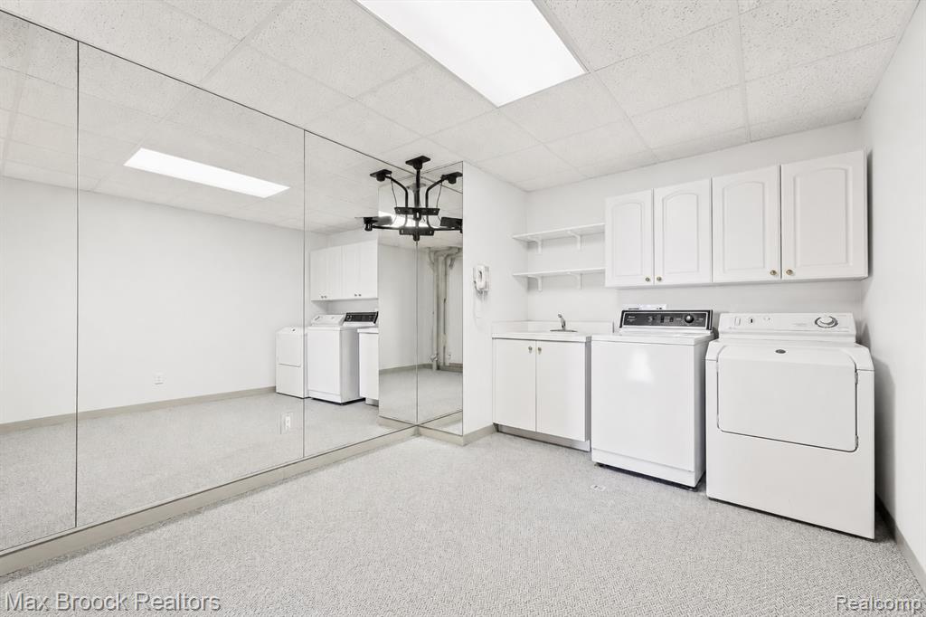 1832 Long Lake Shore Drive, Bloomfield Hills, MI 48302 — Photo 67