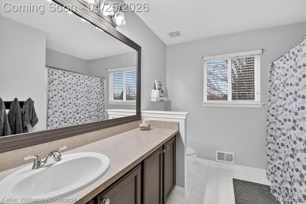 721 Remington Court, Commerce Twp, MI 48382 — Photo 29