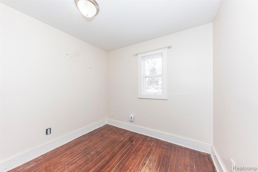 403 Fenwick Street, Holly, MI 48442 — Photo 13