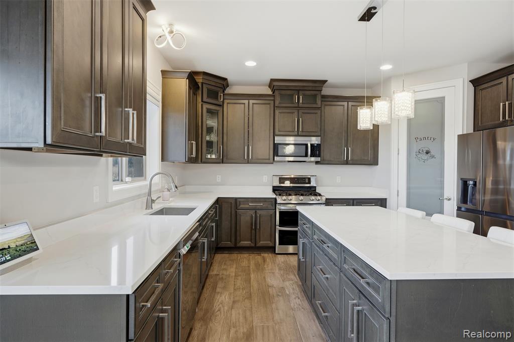 56496 Leeds Lane, Macomb, MI 48042 — Photo 13