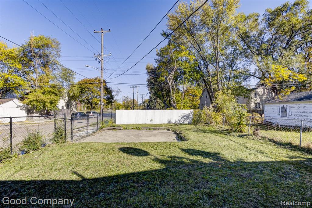 20070 Irvington Street, Detroit, MI 48203 — Photo 36