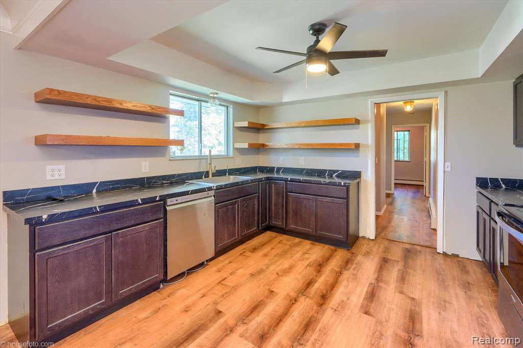 1154 Beth Drive, Lapeer, MI 48446 — Photo 12