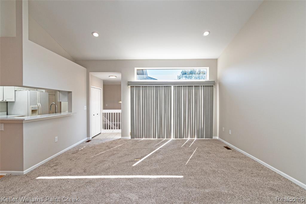 48619 Sugarbush Court, Shelby Twp, MI 48315 — Photo 5