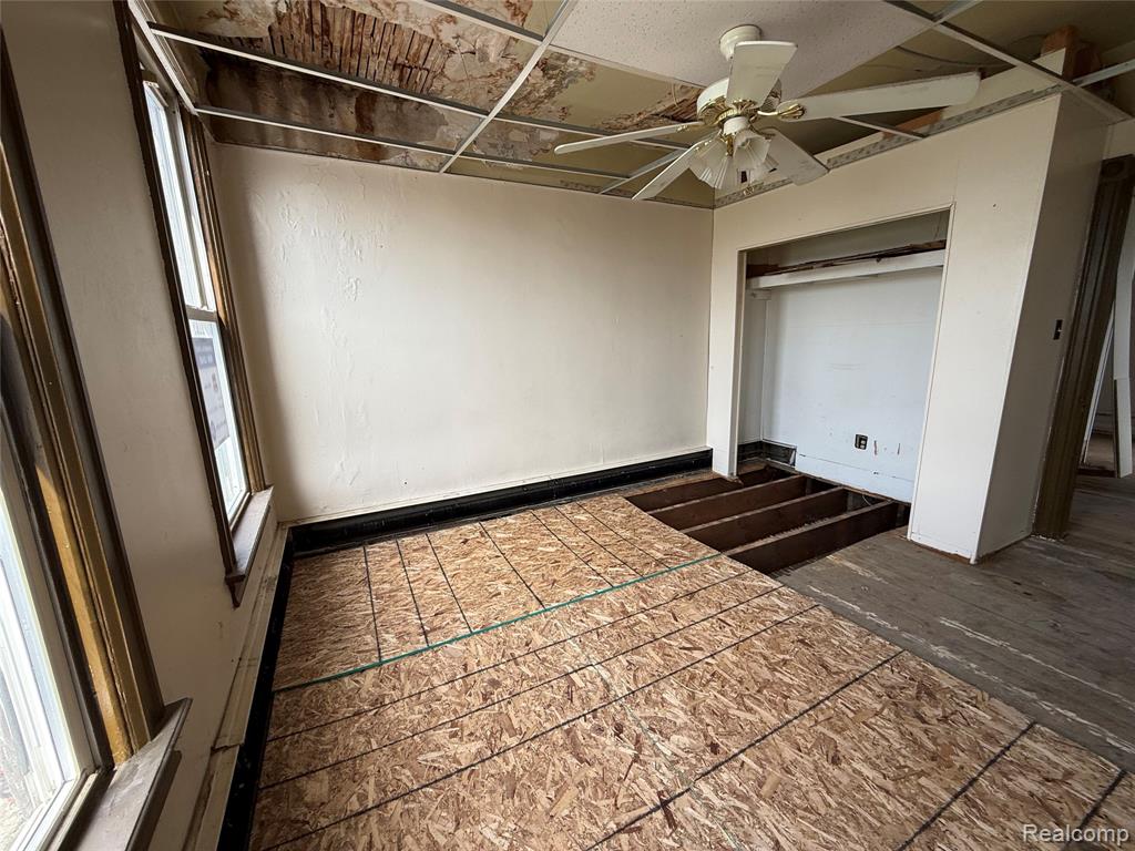 51094 Washington Street, New Baltimore, MI 48047 — Photo 12