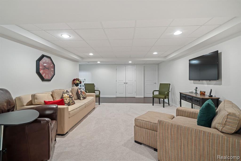 49446 LAKEWOOD Street, Macomb, MI 48042 — Photo 26