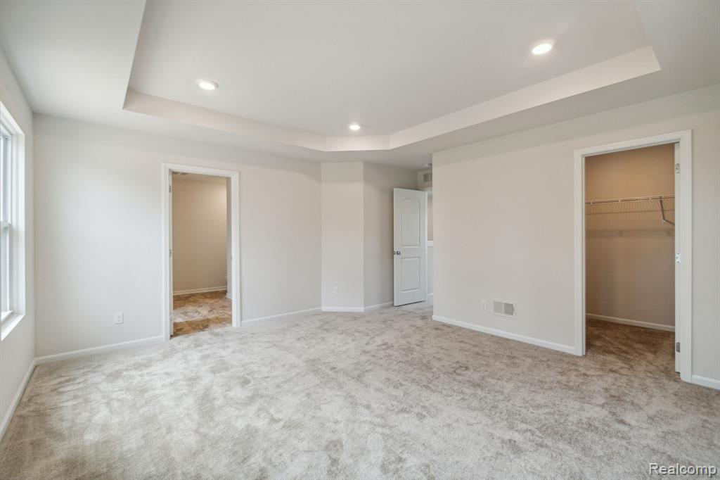 4294 Oak Street, Grand Blanc, MI 48439 — Photo 11