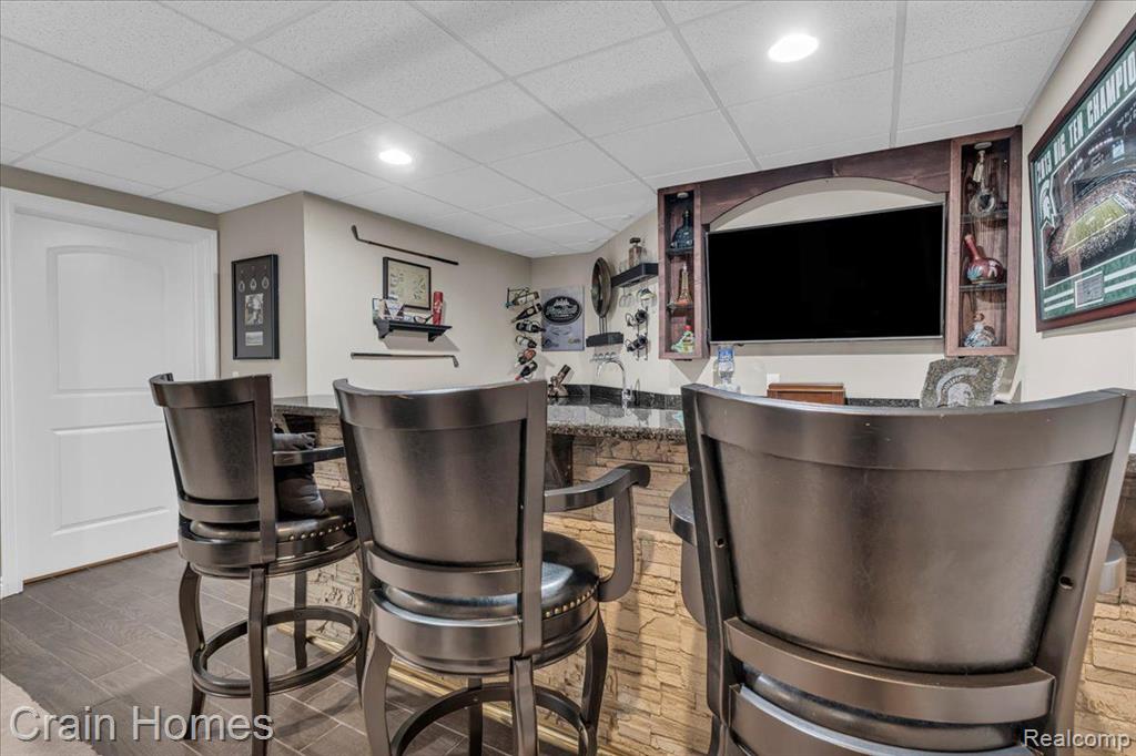 5808 KNOB HILL Circle, Clarkston, MI 48348 — Photo 25