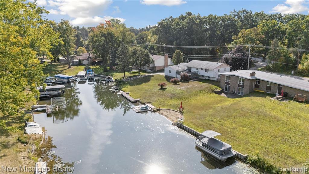 4272 Owen Road, Fenton, MI 48430 — Photo 55