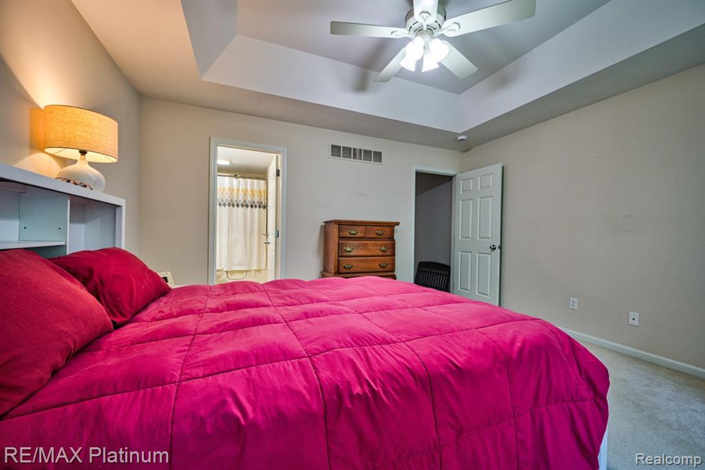5512 Hidden Oaks Circle, Linden, MI 48451 — Photo 20