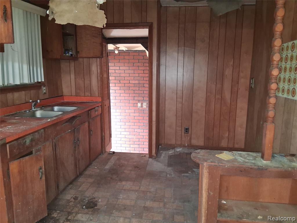 709 E MARGARET Street, Highland Park, MI 48203 — Photo 4