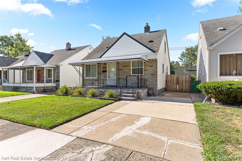 615 Garfield Avenue, Lincoln Park, MI 48146 — Photo 2