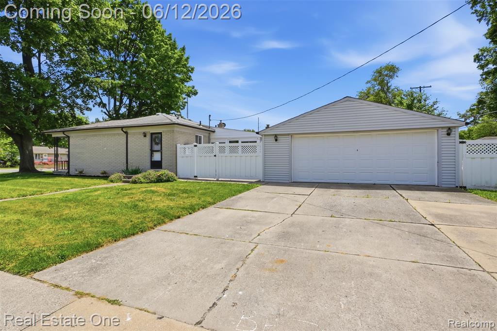 9649 Beech Daly Road, Redford, MI 48239 — Photo 33