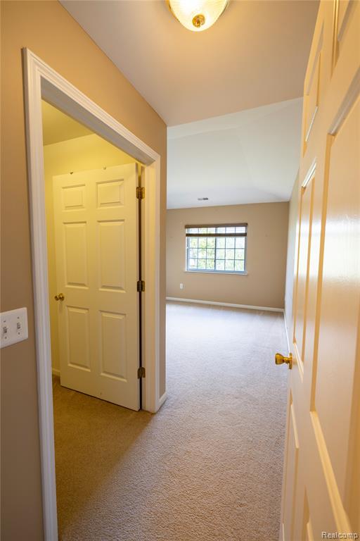5674 Acorn Lane, Sterling Heights, MI 48314 — Photo 10