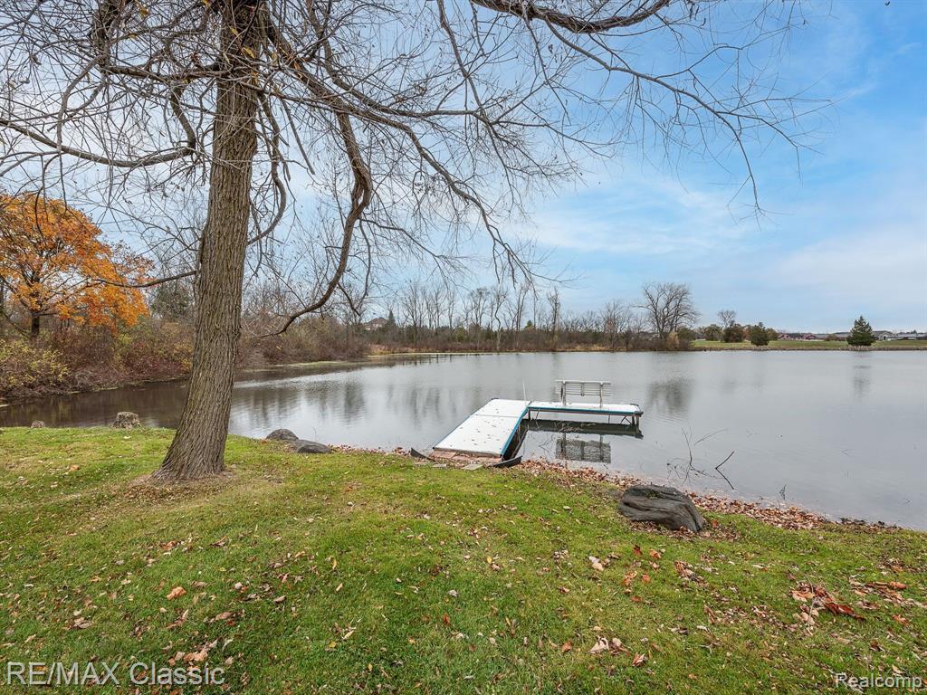 9415 N TERRITORIAL Road, Plymouth, MI 48170 — Photo 31