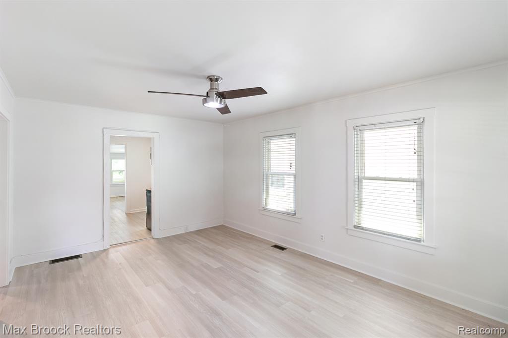 63 Maplefield Road, Pleasant Ridge, MI — Photo 13