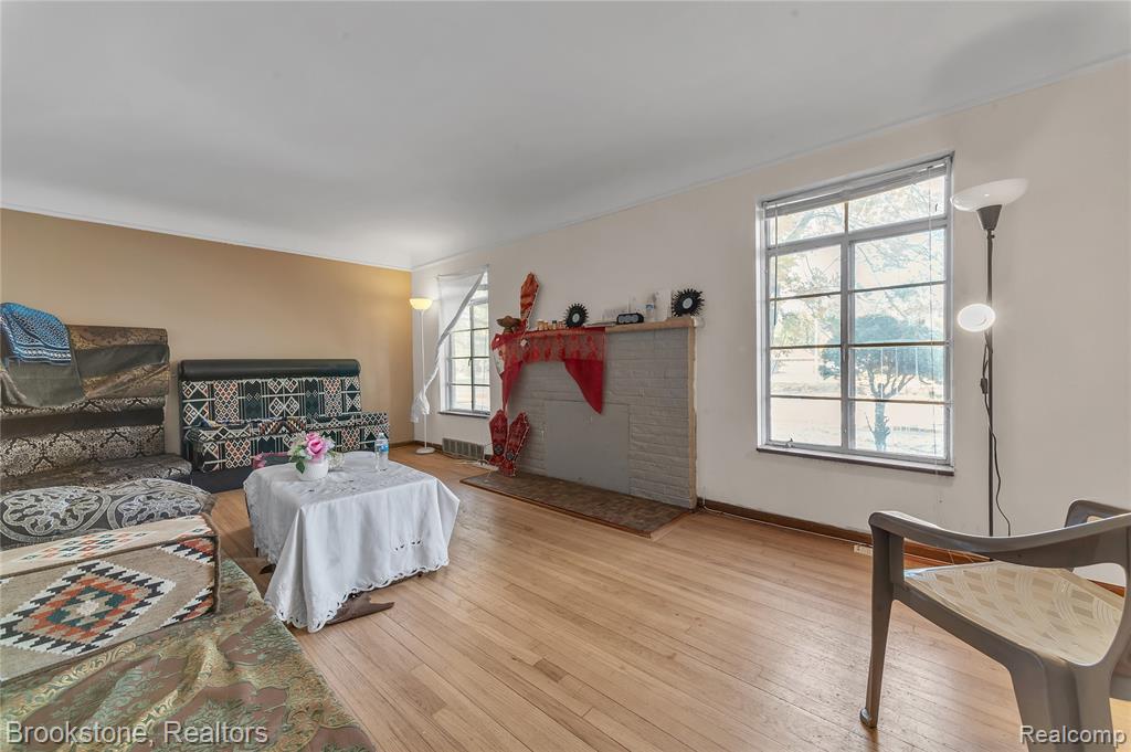 5801 Oakman Boulevard, Detroit, MI 48204 — Photo 12