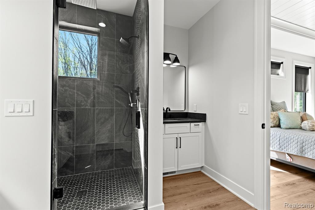 5697 EVERGREEN KNOLL, Howell, MI 48855 — Photo 12