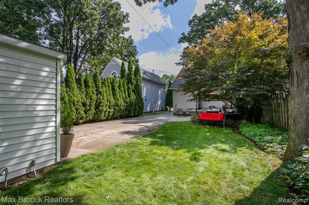 501 N Wilson Avenue, Royal Oak, MI 48067 — Photo 65