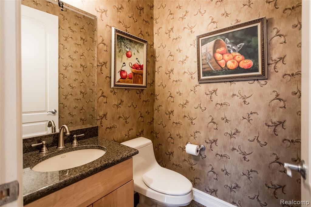9050 Lake Dominion Drive, Brighton, MI 48114 — Photo 14