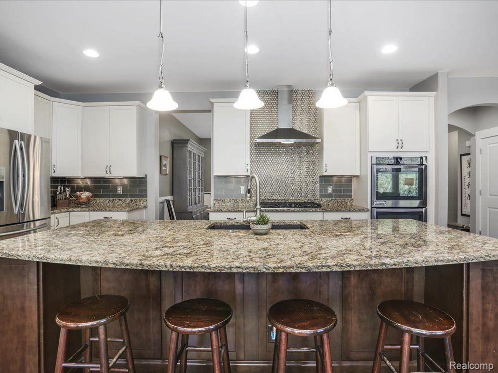 50565 Mayfield East Court, Canton, MI 48187 — Photo 17