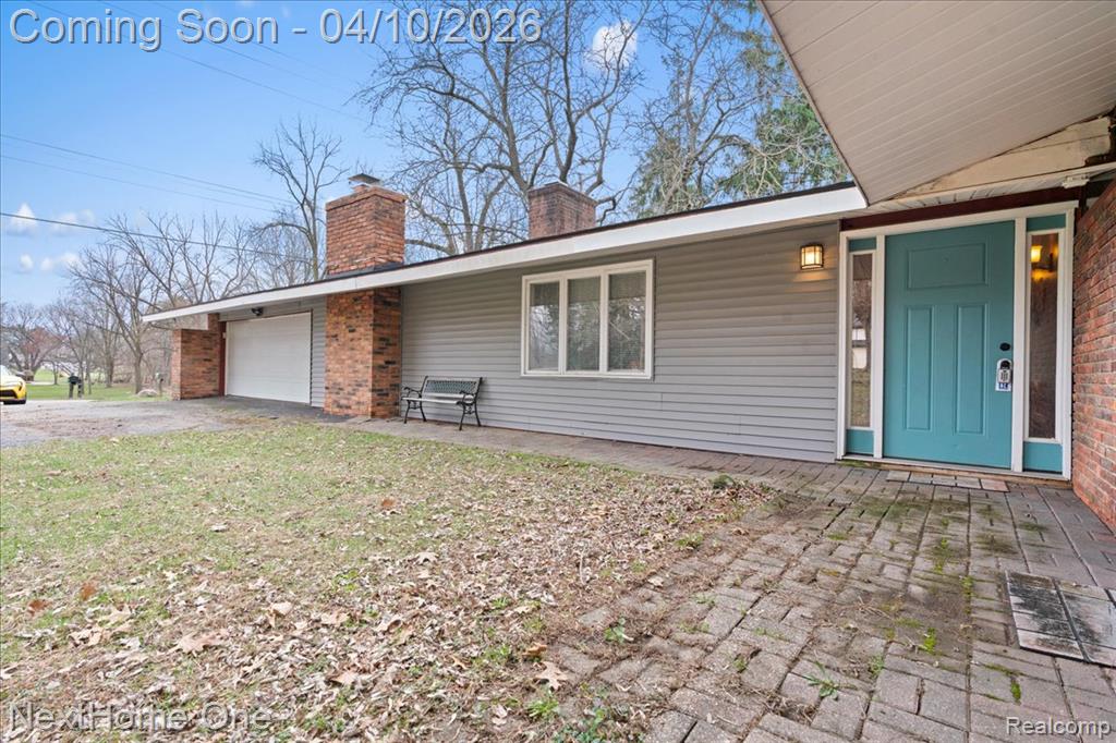 1014 S Adelaide Street, Fenton, MI, 48430