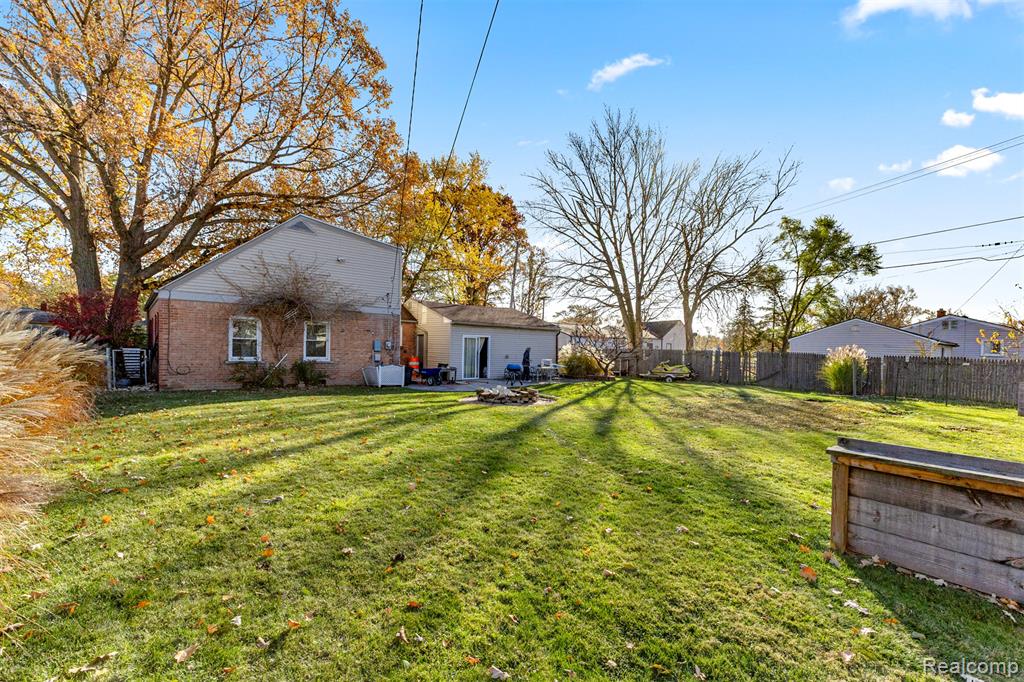 4494 Huron Street, Dearborn Heights, MI 48125 — Photo 31