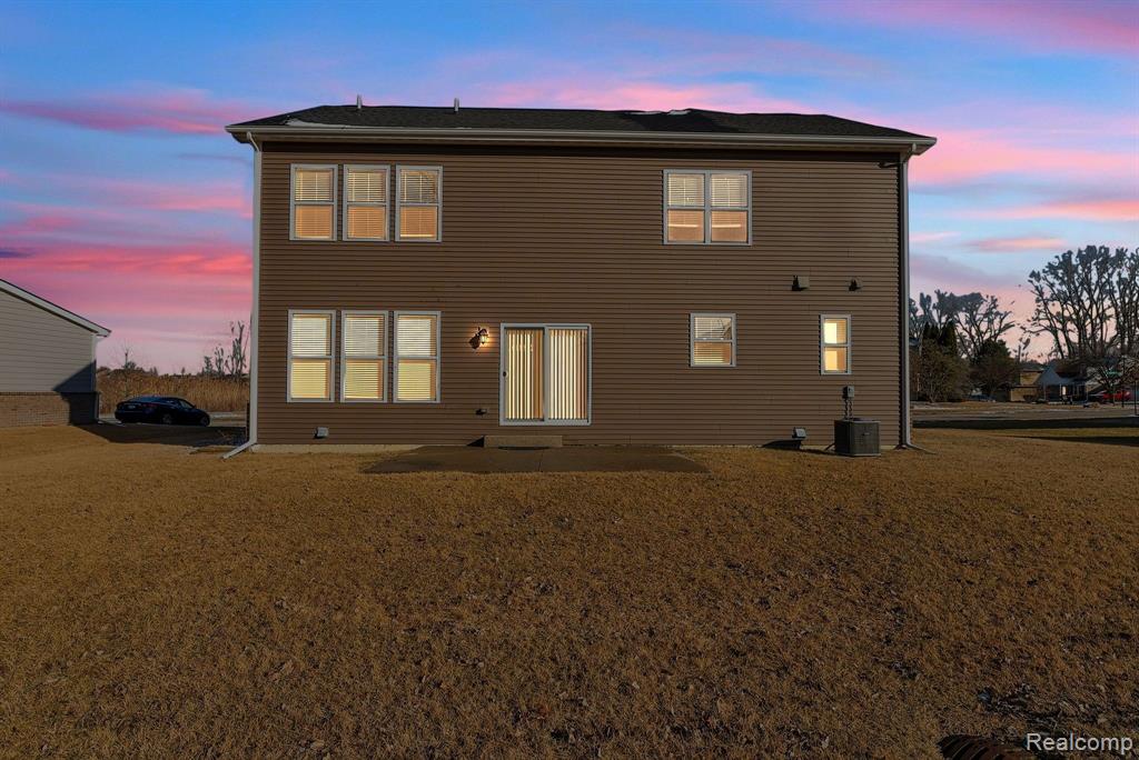 2019 WILTSHIRE Drive, Superior, MI 48198 — Photo 29