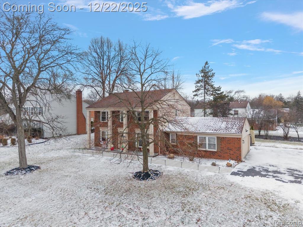 4250 Greenstown Drive, West Bloomfield, MI 48323 — Photo 2