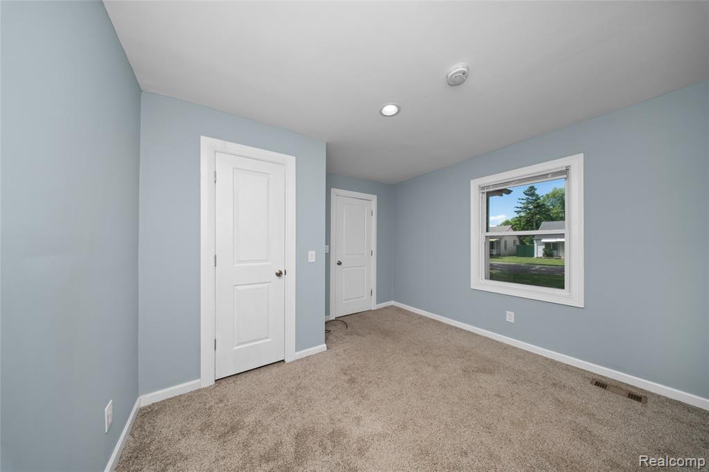 178 Lamay Avenue, Ypsilanti, MI 48198 — Photo 27
