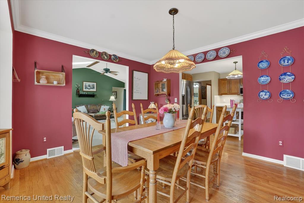 660 E Allen Road, Howell, MI 48855 — Photo 15