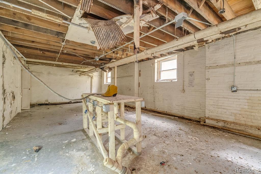 725 Whitmore Road, Detroit, MI 48203 — Photo 39