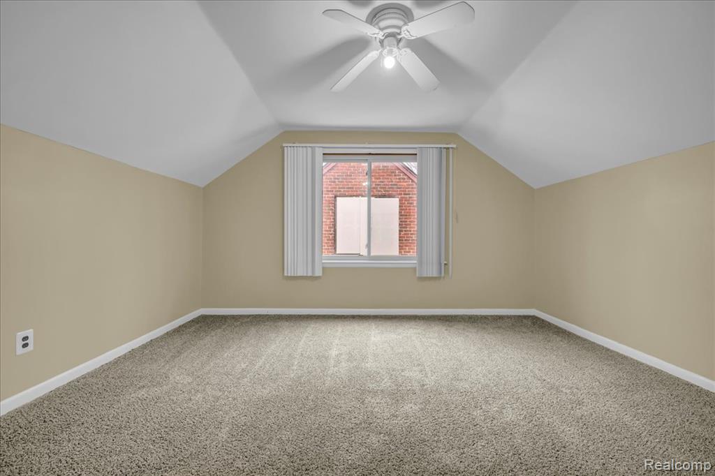 8882 Warwick Street, Detroit, MI 48228 — Photo 21