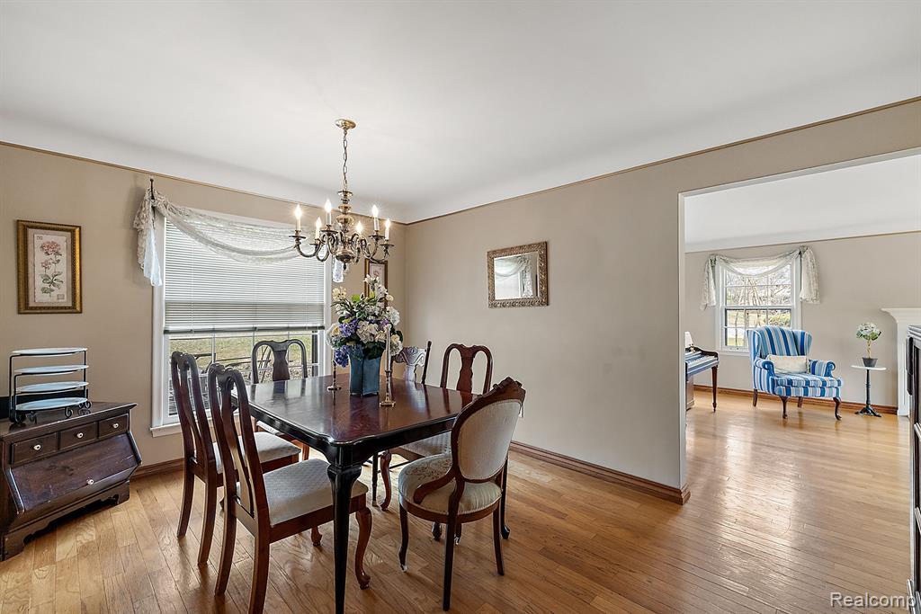 4366 Ardmore Drive, Bloomfield Hills, MI 48302 — Photo 10