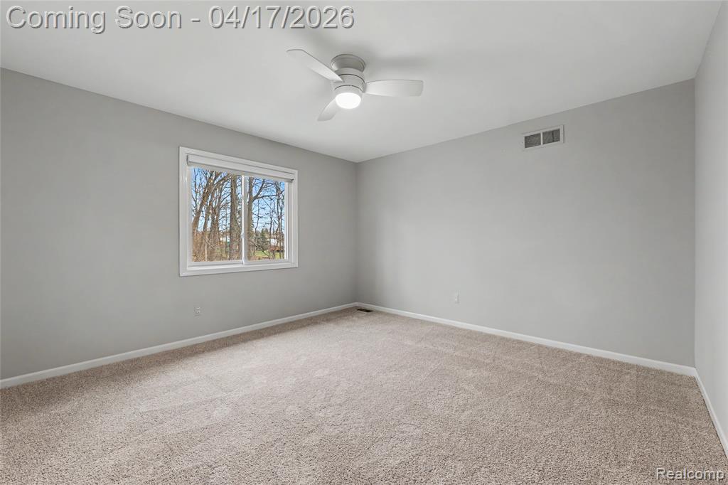 734 Lake Ridge Road, Rochester Hills, MI 48307 — Photo 30