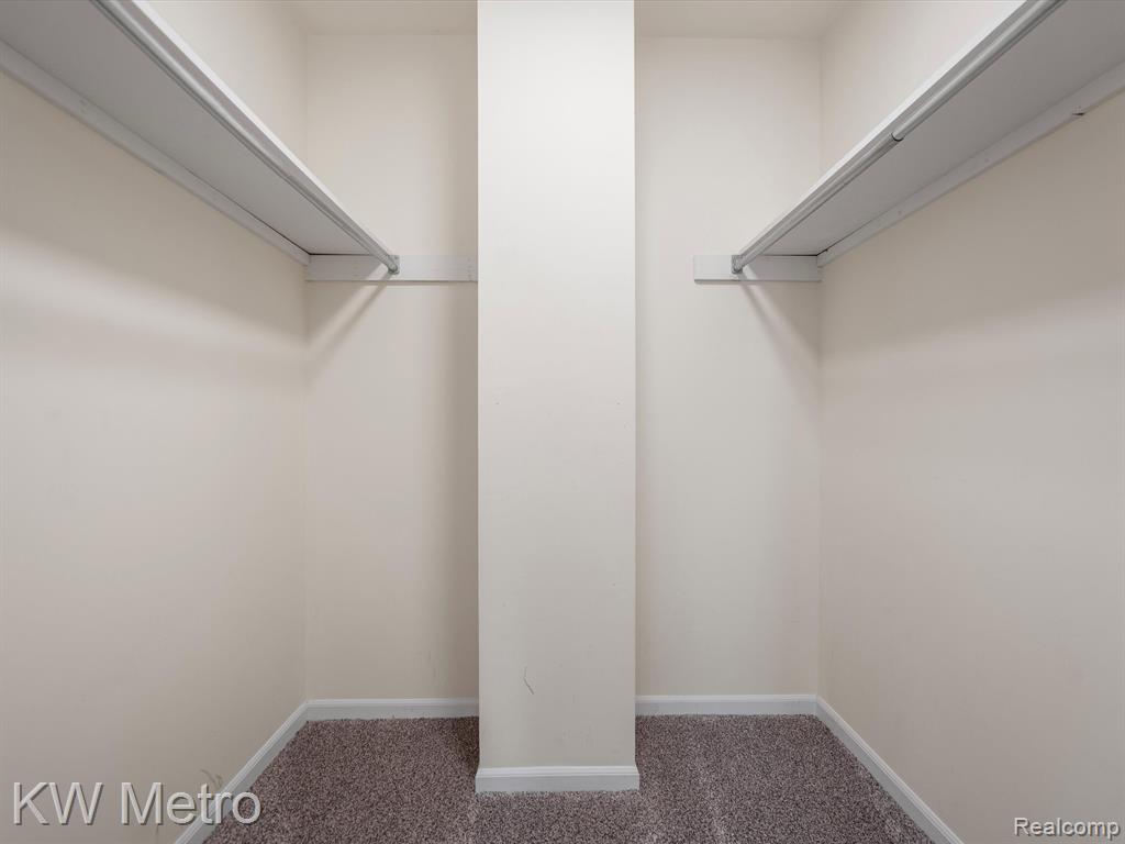 441 DORCHESTER Way, Milford, MI 48381 — Photo 38