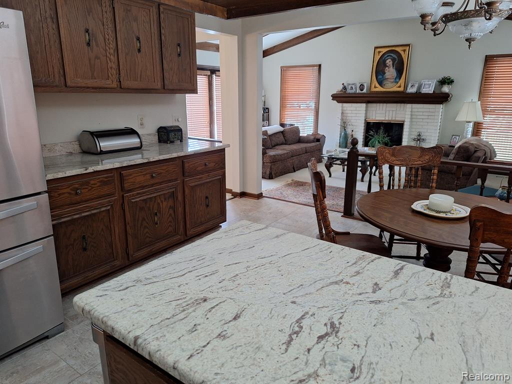 866 TIMBERLINE Drive, Rochester Hills, MI 48309 — Photo 29